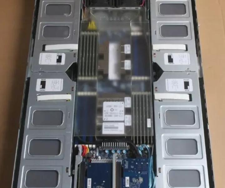 G291-281 768GB 8Bay