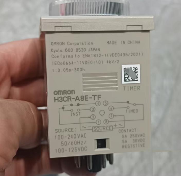 H3CR-A8E 2 H3CR-A8E-TF 1 H3CR-A8E-314 1 100-240V 130