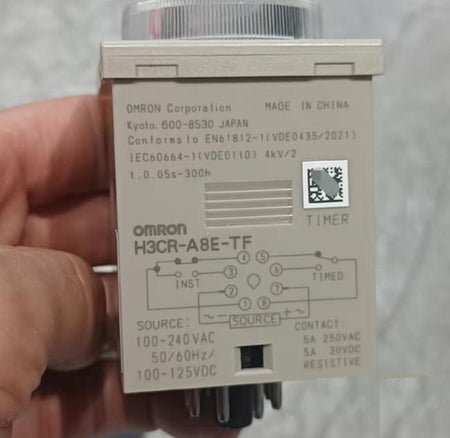 H3CR-A8E 2 H3CR-A8E-TF 1 H3CR-A8E-314 1 100-240V 130