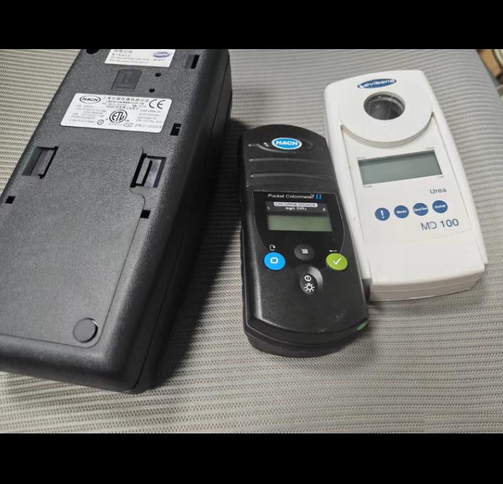 HACH 1900C POCKET COLORIMETER 2 lovibond MD100