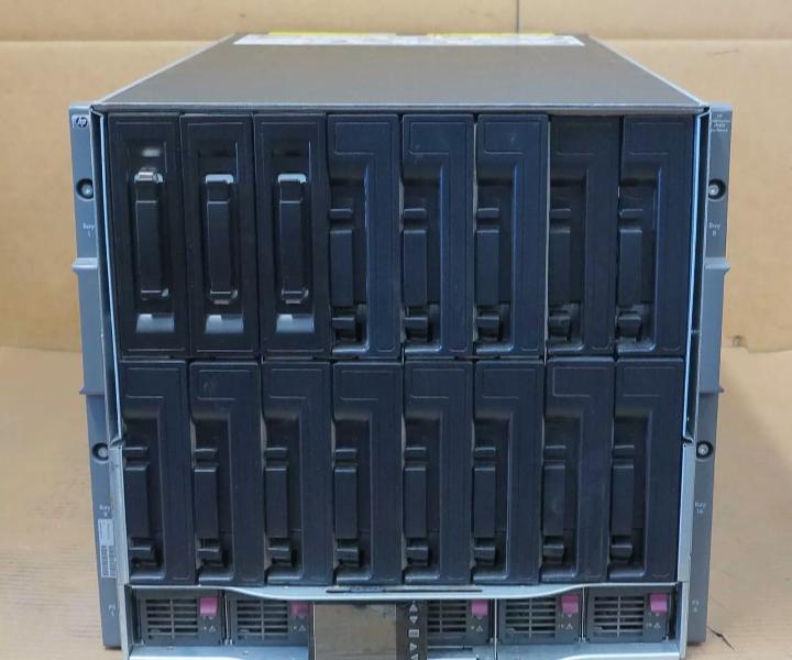 C7000 2450W 1GbE