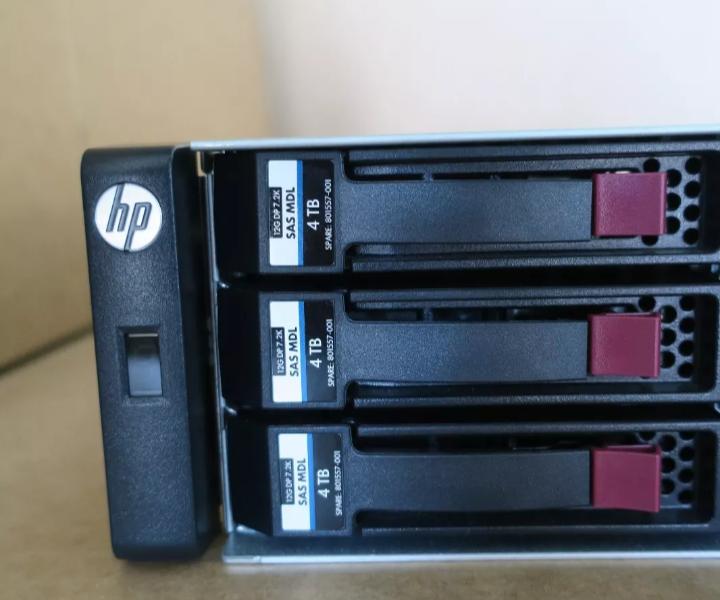 12-Bay 24TB K2R83A