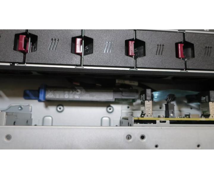 E5-2667v3 8-Core 8-Bay DL380 Gen9 20GHz 192GB 400GB