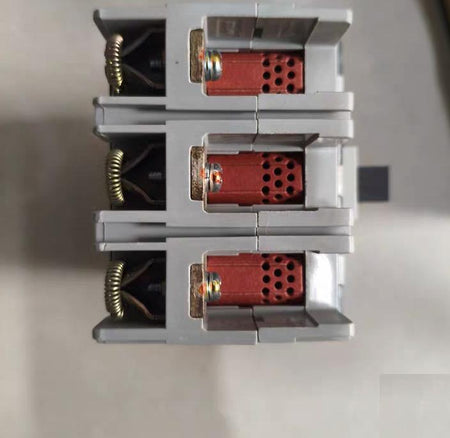 HYUNDAI UAB 100 R 100A AC690V