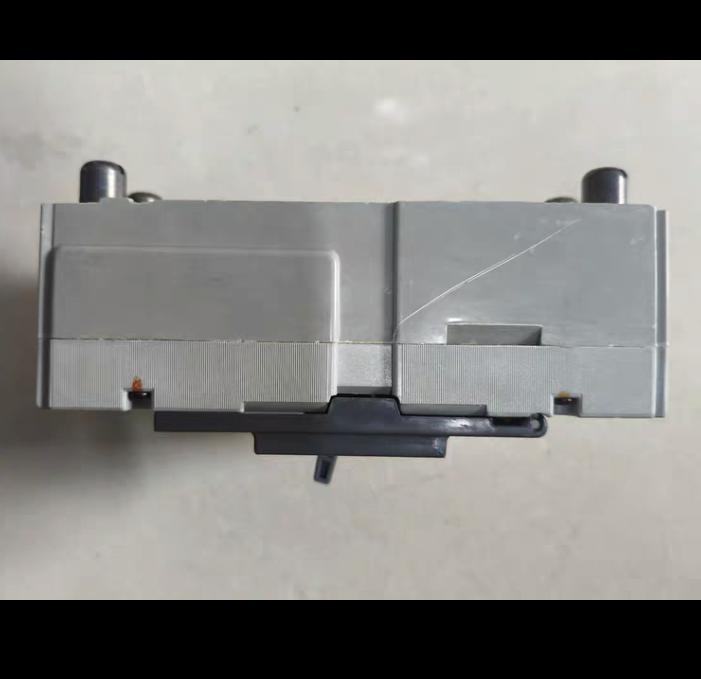 HYUNDAI UCB 250 H 160A AC 690V