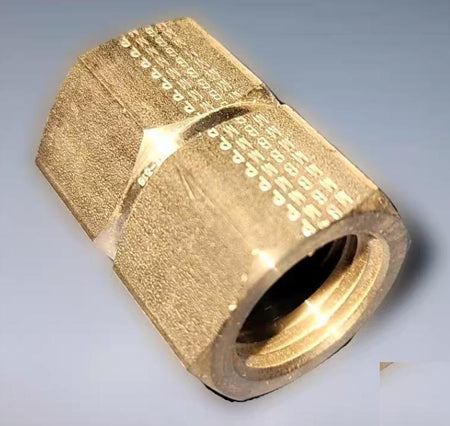 Hoke 8CGP-316 8 CGP Hex Coupling 1 2 female NPT both ends 1 2 in NPT SS-8-HCG 378 42