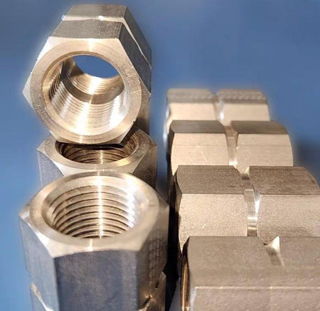 Hoke 8CGP-316 8 CGP Hex Coupling 1 2 female NPT both ends 1 2 in NPT SS-8-HCG 378 42