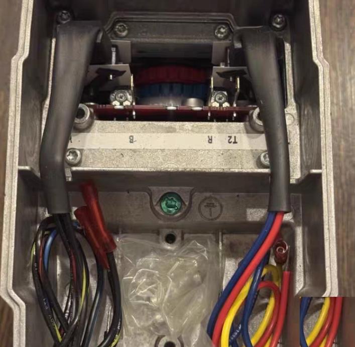 Honeywell M9484F1031 U Modutrol IV 24V 20VA 50 60Hz 150 lb-in