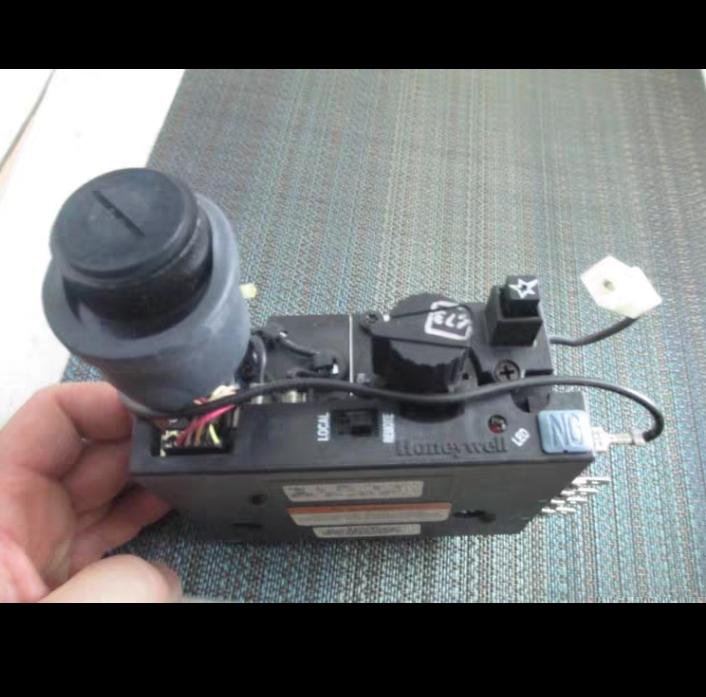 Honeywell RV8310E4002 32004134-001