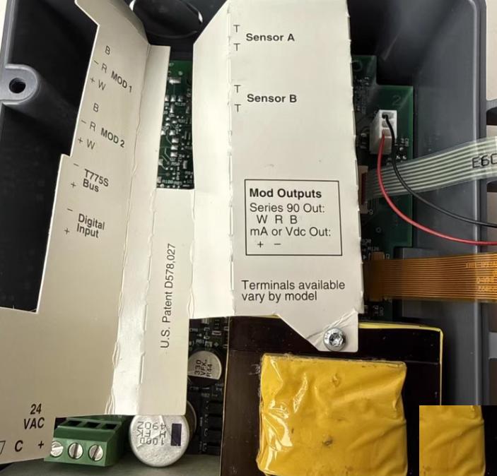 Honeywell T775B 2040 2000