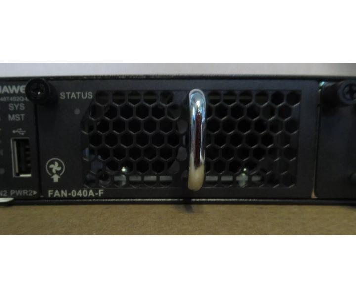 CE5855-48T4S2Q-EI 1GbE 10GbE
