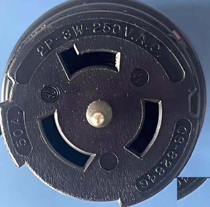 Hubbell CS8264C CS8265C 8264 8 8265 2 CS8265C 1100RMBCS8264C 1140RMB Locking Devices Twist-Lock® Industrial Female Connector Body 50A 250V 2-Pole 3-Wire Grounding Non-NEMA Screw Terminal Black and White