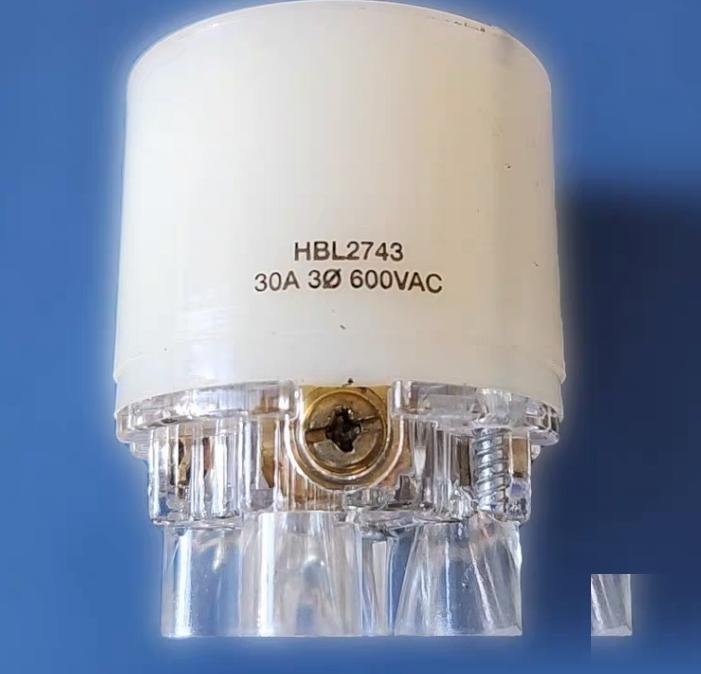 Hubbell HBL2743 HBL2745 30A 3-Phase Delta 600V AC 3-Pole 4-Wire Grounding L17-30R FLANGE INLET