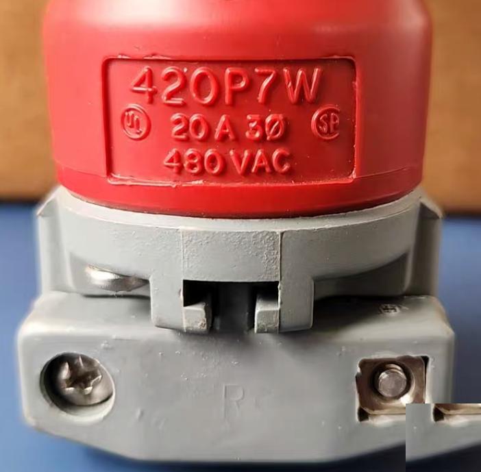 Hubbell HBL316P6W 20 HBL420R7W HBL420P7W 1 HBL532R6W 2