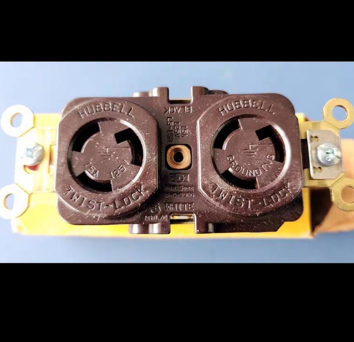 Hubbell HBL4700 HBL4710 15A 125V 3 250 380 HBL4700 20 HBL4710 18