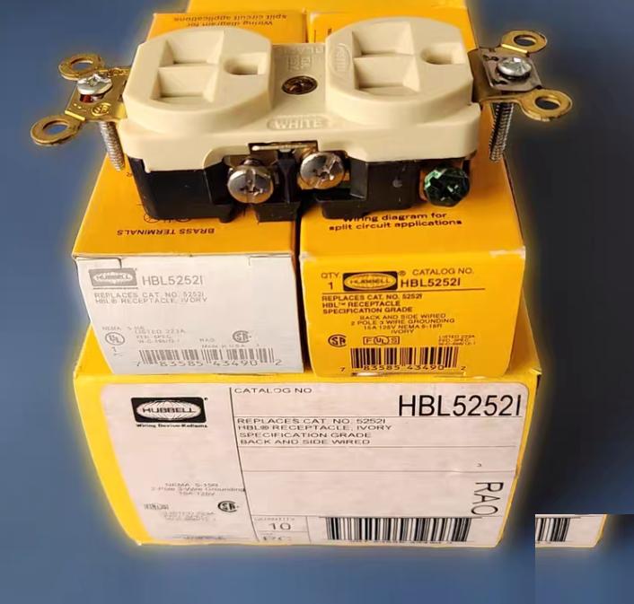 Hubbell HBL5252I 131 Brand Hubbell Wiring Device-KellemsCatalog ID HBL5252IHubbell Wiring Device Kellems Straight Blade Devices Receptacles Duplex Industrial Grade 2-Pole 3-Wire Grounding 15A 125V 5-15R Ivory Single Pack