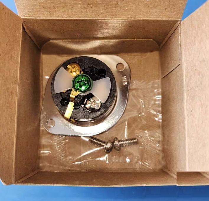 Hubbell HBL7596 Locking Devices Midget Twist-Lock® Industrial Flanged Receptacle 15A 125V AC NEMA ML- 2R Screw Terminal Stainless Steel Flange 5