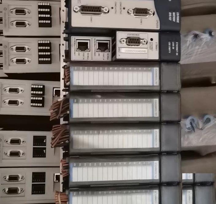 IC695CPU310 6IC693CPU364 1IC694MDL753 5IC695ALG600 2IC694MDL660 3IC694MDL741 7IC693ALG392 1IC693MDL930 1 IC695ETM001 1 9 IC694PWR321B 1 IC695ACC400 2 IC693ALG390 1 IC693MDL752 1 IC693MDL655 1 IC693APU300 1