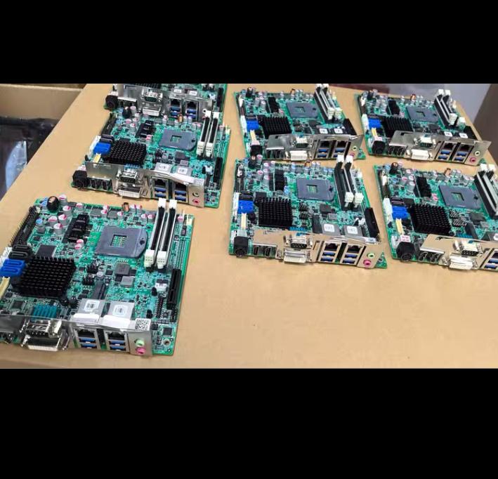 IEI KINO-QM770-R10 PCI-E