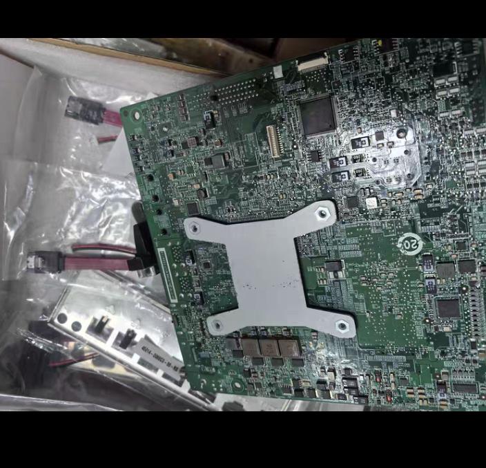 IEI TKINO-ULT3-i5-r10ITX 17 17 i5-6300U