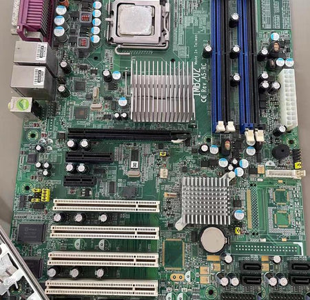 IMB202 Rev A4-RC 775 CPU