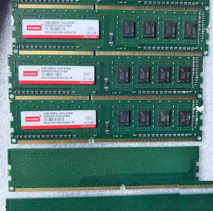 Innodisk 4GB DDR3 1600 D34GSS1600CHBIX PCB