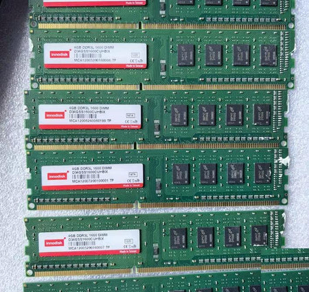 Innodisk 4GB DDR3 1600 D34GSS1600CHBIX PCB