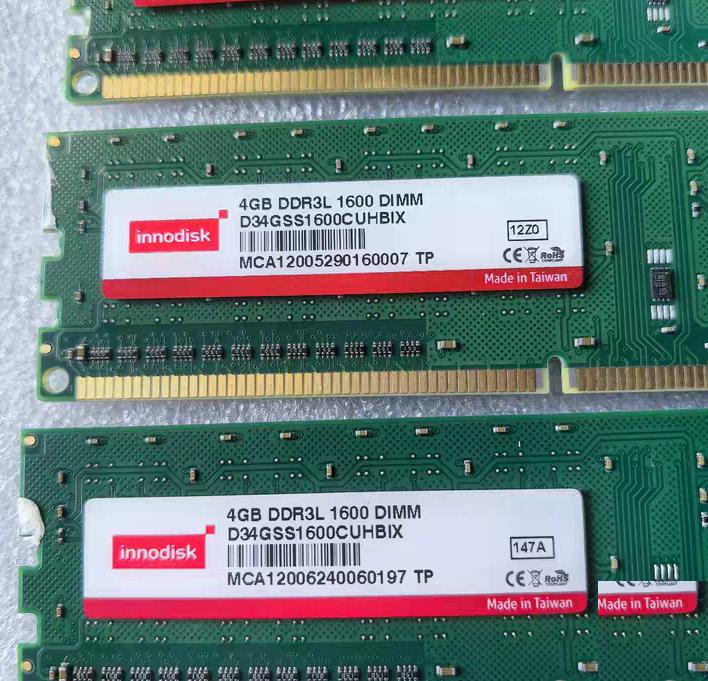 Innodisk 4GB DDR3 1600 D34GSS1600CHBIX PCB
