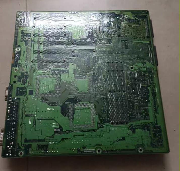 Intel STL2 Tupelo Intel SERVER BOARD G7ESZ 370 G7ESZ 133-659718-1-02-001 APTL13401253PBA A28808-305 CPU 2 1000 256 133 1 75 PIII