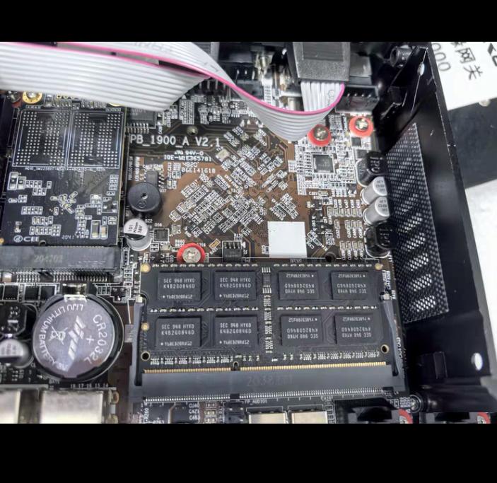 J1900 2 4G 5256G 4 USB j1900