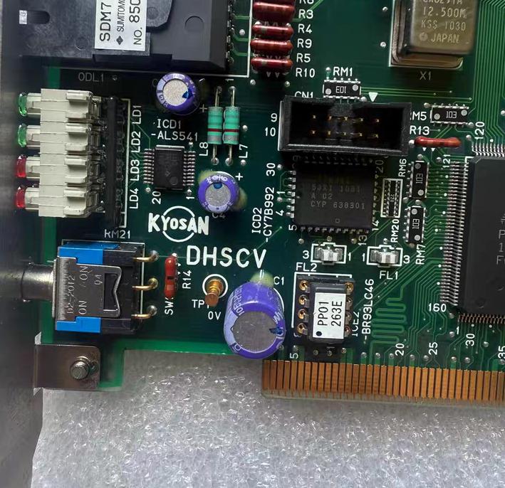 J2718PA300B SDM7101-XC-W ICD5-IDT7208J