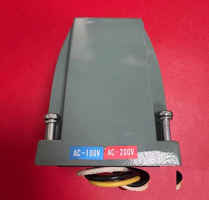 J925-764INT5C AC100V 200V
