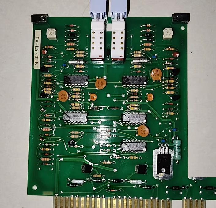 JRCS DA-L242TB