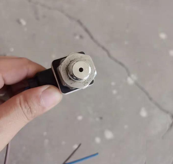 JUMO MIDAS S05 401010 000 0-25 bar 4-20 mA