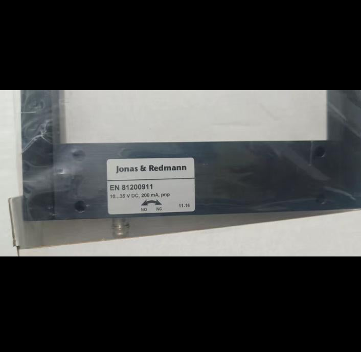 Jonas Redmann EN 81200911 2 2000 G96