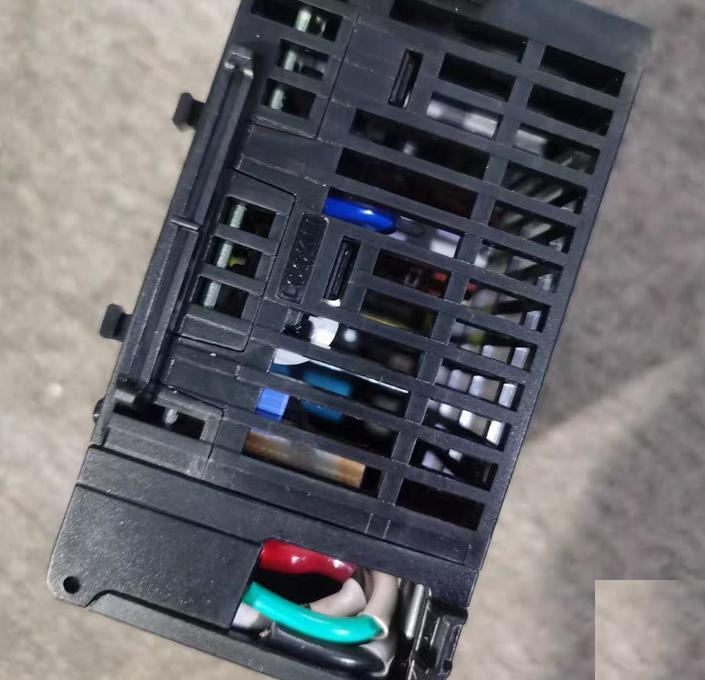 KEYENCE KV-PU1 100-240V AC 24V 1 8A 1