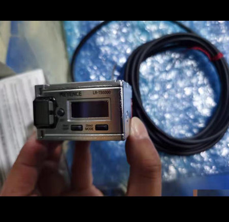 KEYENCE LR-TB5000 1