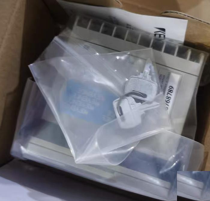 KEYENCE LX2-V10 1