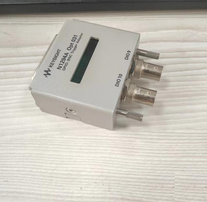 KEYSIGHT N1294A OPT 031 B2900A GPIO - BNC