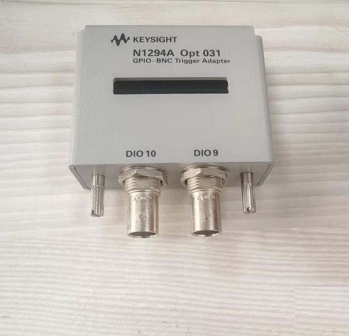 KEYSIGHT N1294A OPT 031 B2900A GPIO - BNC