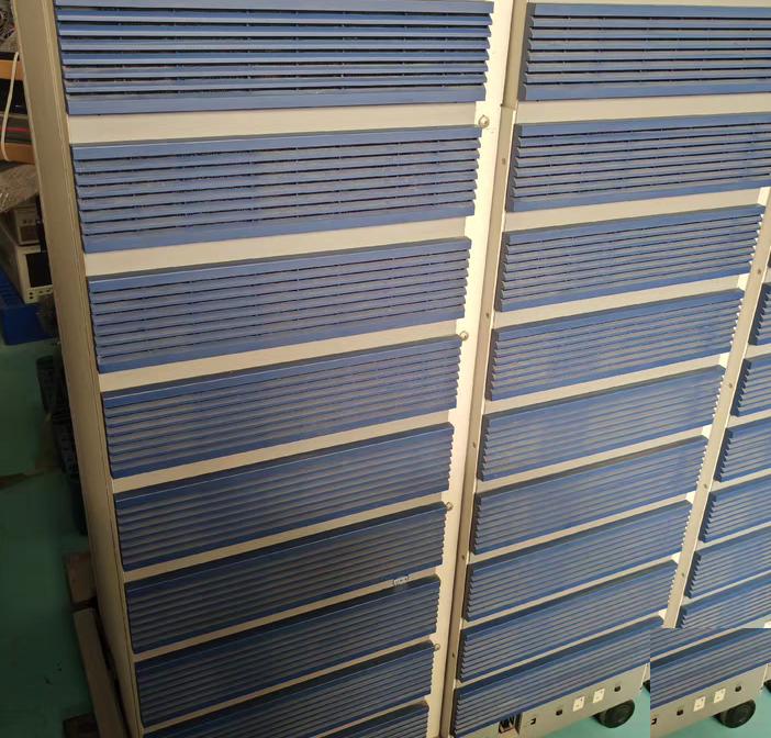 KIKUSUI PCR27000LE2 27kW 27kVA 3 18kVA 27kVA 1 300V 1 999 9Hz 1 4 424V