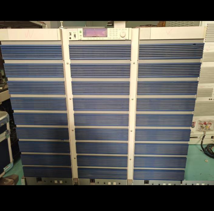 KIKUSUI PCR27000LE2 27kW 27kVA 3 18kVA 27kVA 1 300V 1 999 9Hz 1 4 424V