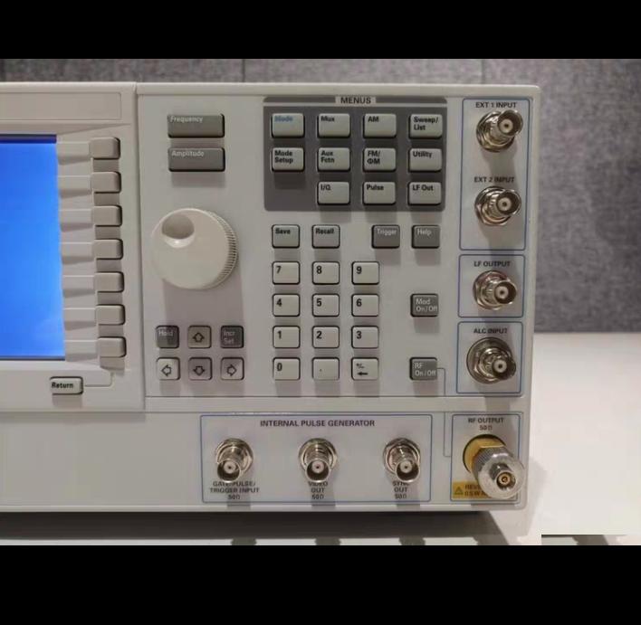 Keysight E8267D PSG 250 kHz 44 GHz