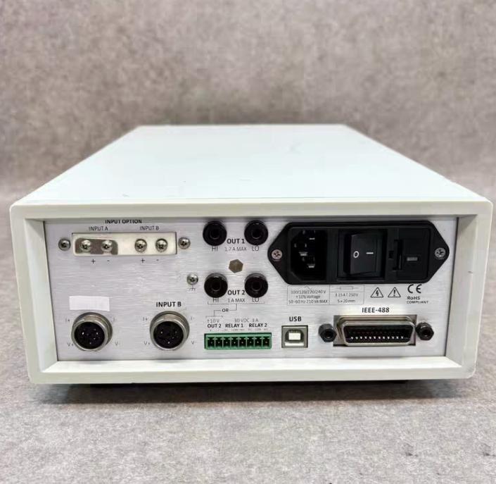 LAKESHORE 335 Cryogenic Temperature Controller