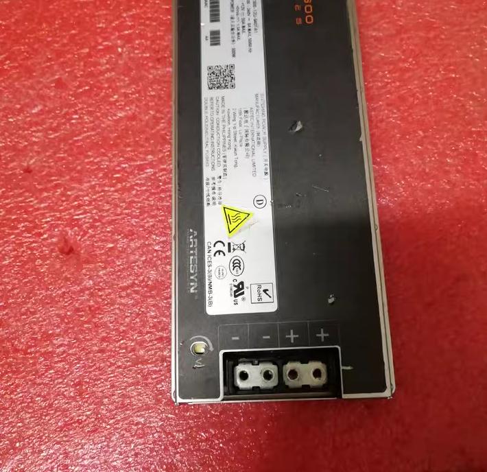 LCC600-12U-9401-A1  12V  50A  5V 1 5A    600W
