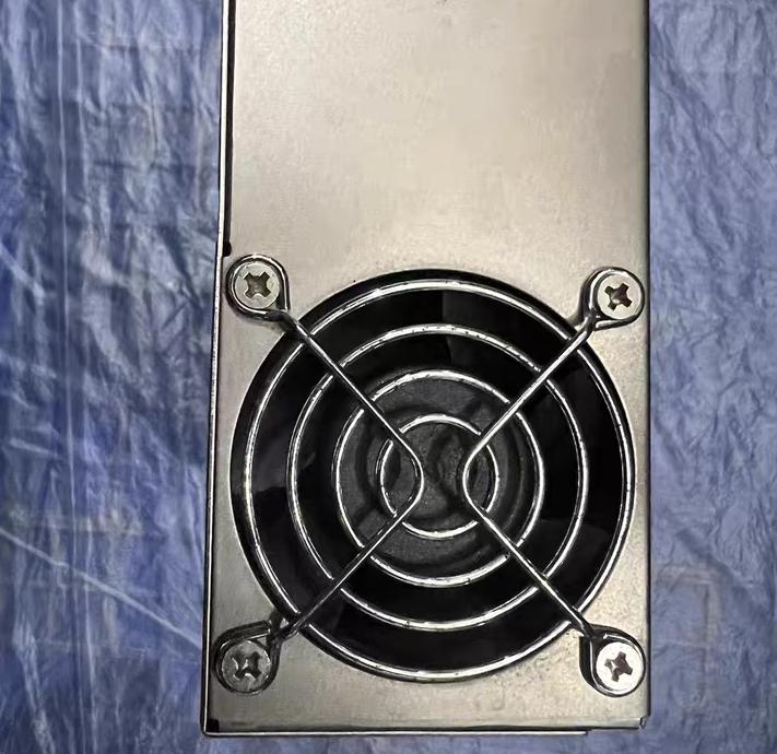 LCM600Q          24VDC 27A   5VDC 2A          10        150      200