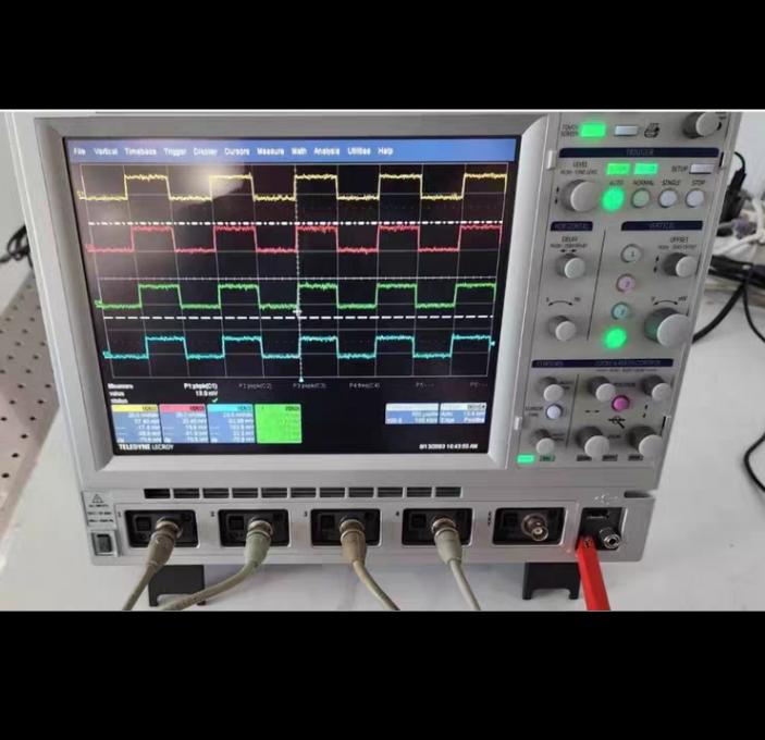 LECROY WAVE Runner 104XI 4 X 1GHz 10GS s