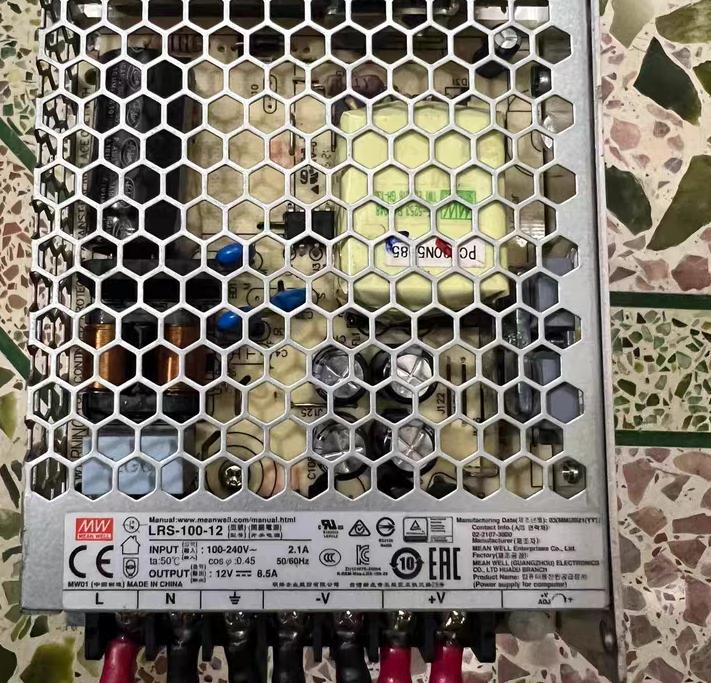 LRS-100-12 100W  12V  8 5A                              19        129-97-30MM      100-240VAC     12VDC 8 5A 100W