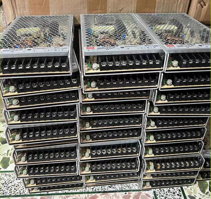 LRS-200E-5     200W5V32A   54