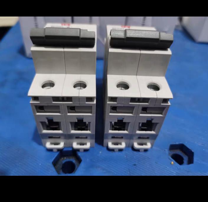 LS AC-9 3 BK63N D6 2 RO63C C50 1 RO125C 100A 1 ABS33B 15A